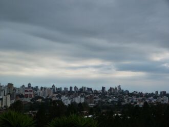 Previsão indica formação de grandes nuvens de chuva na região nos próximos dias