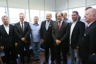 Ministro do Trabalho e Previdência Social, Ronaldo Nogueira (de azul), prestigiou a exposição