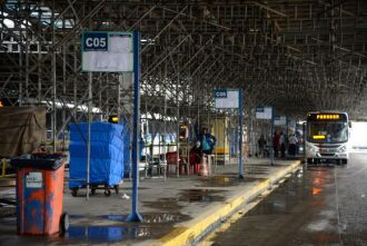 Terminal rodoviário Américo Fontenelle, na Central do Brasil, funciona parcialmente