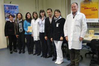 Equipe multiprofissional e autores da Cartilha