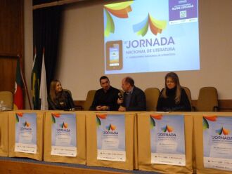 Lançamento do ?EURoeJornadApp?EUR? aconteceu nessa quarta-feira, com a presença da comissão organizadora da 16ª Jornada Nacional de Literatura e da 8ª Jornadinha Nacional de Literatura