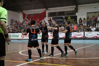 Passo Fundo Futsal venceu em Guaporé