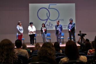 Seminário reuniu alunos de licenciatura e professores