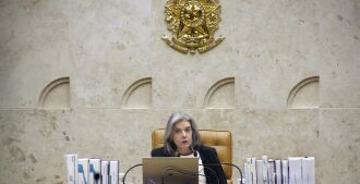 Presidente do Supremo Tribunal Federal, ministra Cármen Lúcia, decidiu neste sábado (4) manter a decisão do Tribunal Regional Federal da 1ª Região que determinou a suspensão da regra