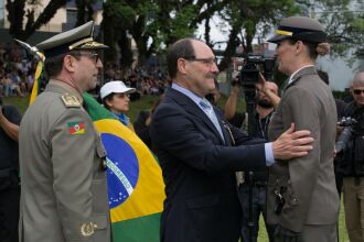 Sartori saudou policiais militares que foram promovidos de Sargento para o posto de Primeiro Tenente