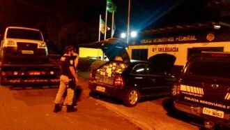 O condutor do último carro abordado foi preso em flagrante