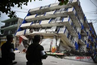 Hotel afetado por terremoto no estado de Oaxaca, no México