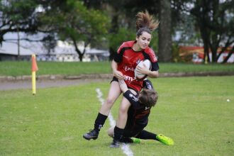 Rugby feminino é disputado com apenas sete jogadoras