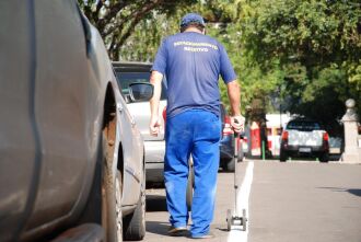 O objetivo da pintura das vagas é facilitar o trabalho de fiscalização e melhorar a utilização dos espaços destinados ao estacionamento