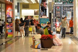 Shopping é o local mais procurado para comprar o presente de Dia das Mães