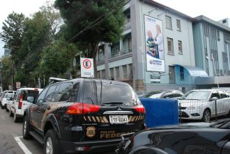 Cerca de 40 policiais participaram da operação na manhã de ontem (15) em Passo Fundo