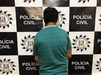 Ele vai responder, ainda, por associação criminosa, por se aliciar com outros delinquentes para praticar o crime