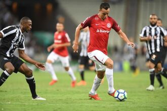 Com gol marcado por Leandro Damião, Colorado ficou no 1 x 1