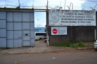 Reunião ontem à tarde, definiu medidas para melhorar a segurança no entorno do presídio