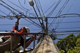 As fraudes e furtos de energia são crimes previstos no Código Penal