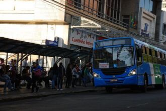 Sindicato é contrário à entrega das linhas. Alega que foi uma falha de planejamento da companhia