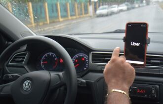 os motoristas de aplicativo não mantêm relação hierárquica com a empresa Uber