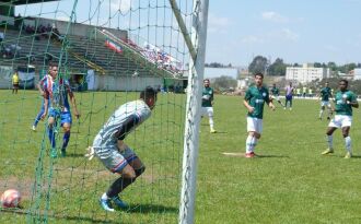 Otávio abriu o placar na Arena