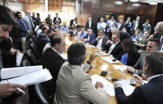 Reunião de líderes definiu ordem do dia da sessão plenária de hoje