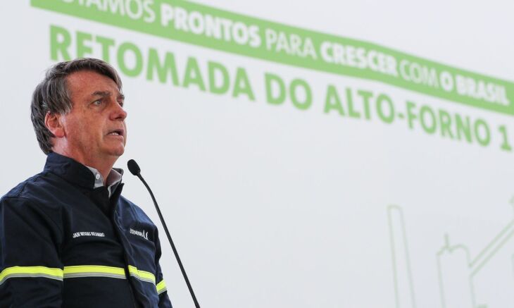 O presidente ainda disse que o auxílio emergencial será estendido até dezembro (Foto: Marcos Correa/PF)