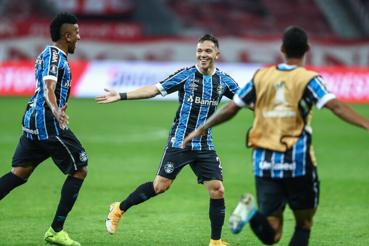 Pepê marcou o gol do clássico -    Foto - Lucas Uebel-GFBPA