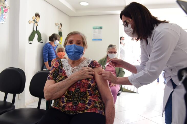 Ao todo, são 9 locais de vacinação (Foto: Divulgação/PMPF)