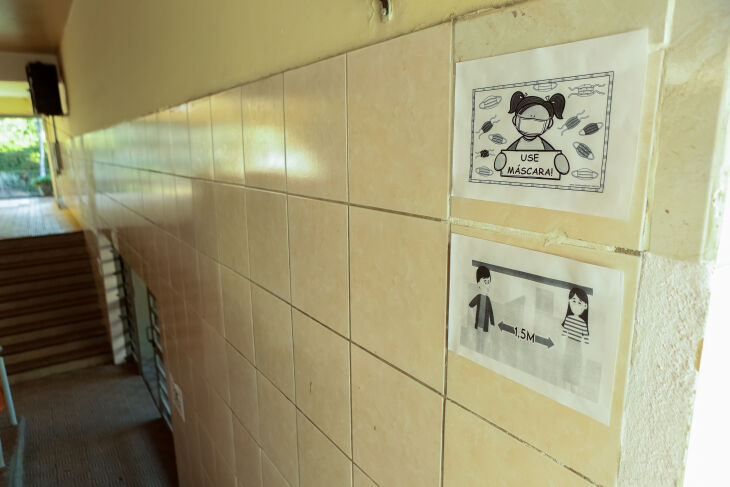 As escolas devem adotar os protocolos sanitários (Foto: Gustavo Mansur/Palácio Piratini)