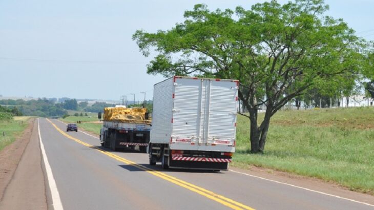 Pelo menos 67 caminhoneiros morreram no trânsito no primeiro ano de pandemia, número 29% maior do que nos 12 meses anteriores (Foto: Divulgação/DetranRS)