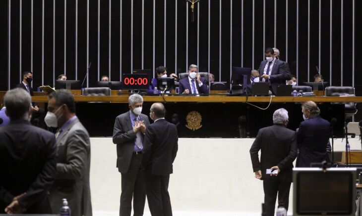 Proposta foi aprovada por 392 votos a favor, 71 contra e 2 abstenções (Foto: Cleia Viana/Câmara dos Deputados)