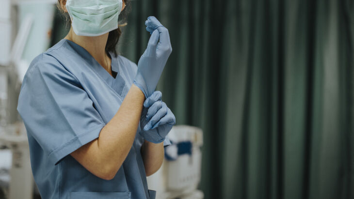 Com cursos de Medicina disponíveis em três instituições estima-se que o município forme cerca de 200 novos médicos por ano (Foto: Rawpixel)