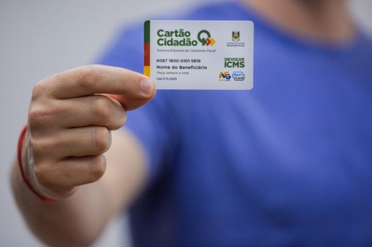 Não é preciso ter conta bancária para receber o Cartão Cidadão (Foto: Felipe Dalla Valle/Palácio Piratini)