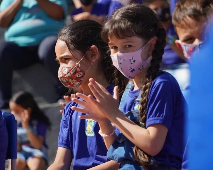 Com a pandemia e o contexto de distanciamento social, a necessidade de trabalhar a inclusão dos estudantes foi acentuada (Foto: Michel Sanderi/PMPF)