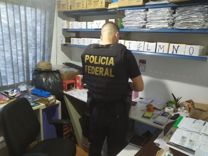 Durante as investigações, a Polícia Federal apurou que um indivíduo residente em Sananduva estaria fornecendo armas e munições (Foto: Divulgação/Polícia Federal)