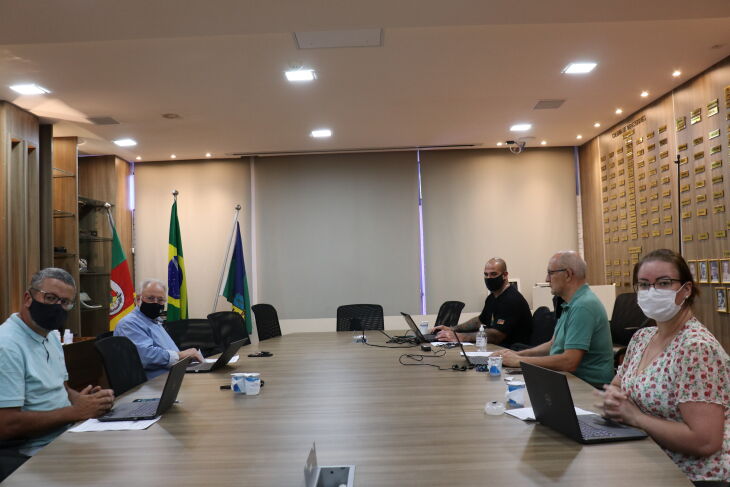 Primeira reunião de 2022 (Foto: Divulgação-CMPF)