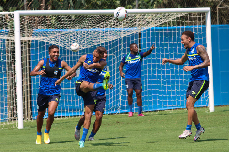  Atividade no CT Hélio Dourado (Foto: Rodrigo Fatturi/GFBPA)