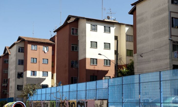  Atualmente 80 mil mutuários de financiamentos habitacionais têm mais de três parcelas em atraso - Foto Marcelo Camargo /Agência Brasil