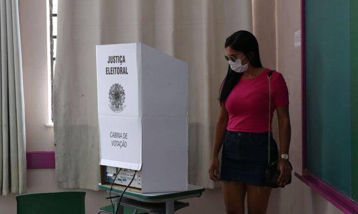 Perfil do eleitorado local está inclinado às mulheres e eleitores solteiros com ensino fundamental incompleto. (Foto: Rovena Rosa/Agência Brasil)