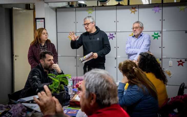 Caravana pela democracia busca trazer debates sobre a educação junto a professores da rede estadual de ensino. (Foto: Divulgação/CPERS)