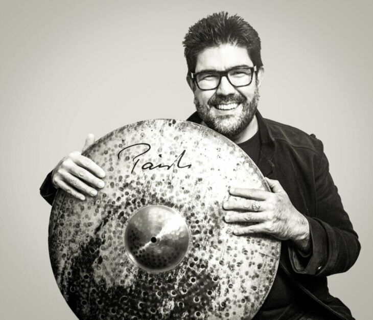 Kiko Freitas foi eleito o melhor baterista de música mundial pela revista Modern Drummer em 2019 - Foto Divulgação