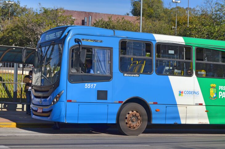 O transporte coletivo será realizado com horário de domingo. 