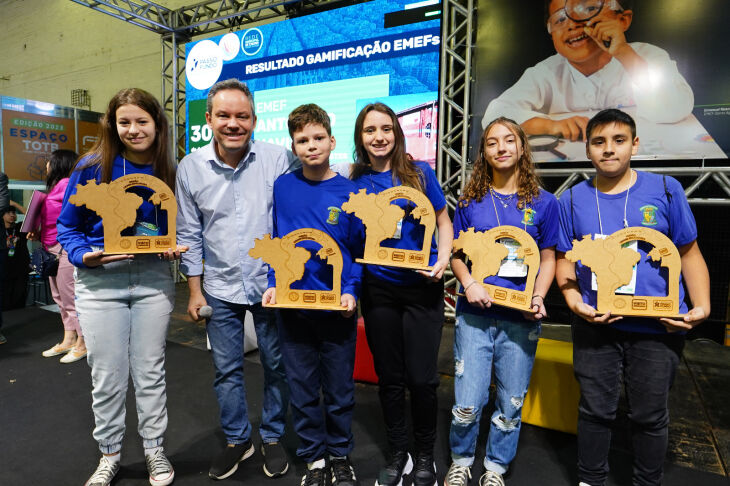  Foram selecionados os estudantes que obtiveram o melhor desempenho em Matemática, Linguagens, Ciências Humana e Ciências da Natureza - Foto Michel Sanderii