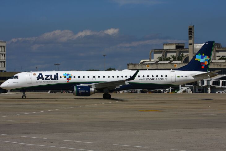 Embraer 195 E1 fará os voos extras   - Foto – Divulgação-Azul