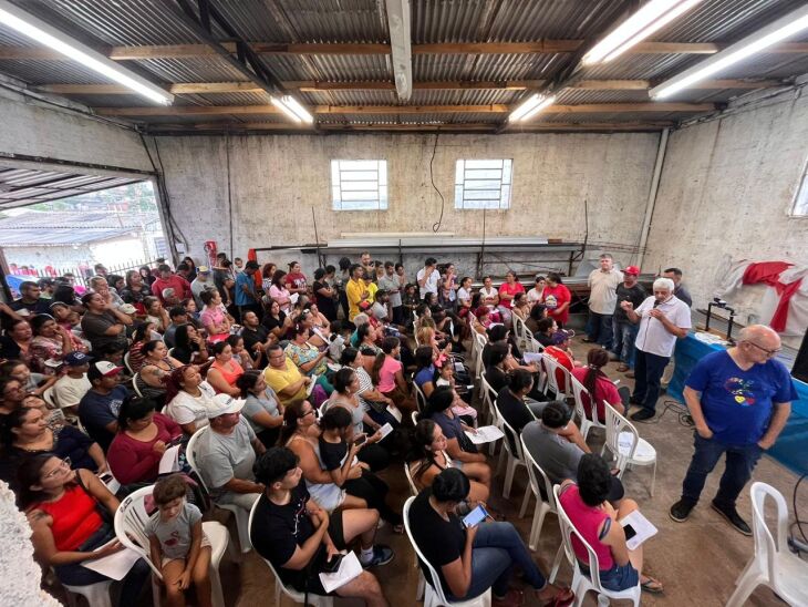 Reunião aconteceu na tarde de sábado entre moradores e Corsan - Foto Divulgação Corsan