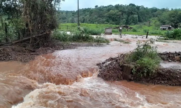 Entre as regiões mais atingidas estão o Vale do Rio Pardo e o Vale do Taquari, no centro do estado