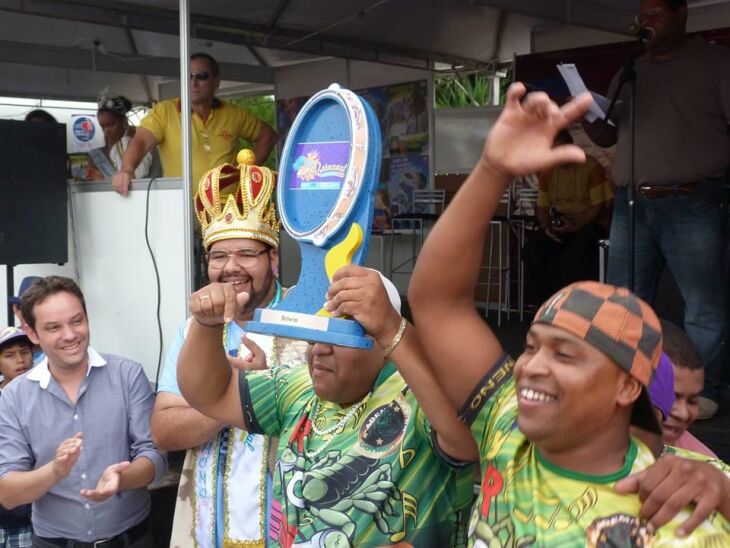 Bambas da Orgia, vencedora do Carnaval 2014,  trouxe beleza e criatividade para a avenida com o enredo afro