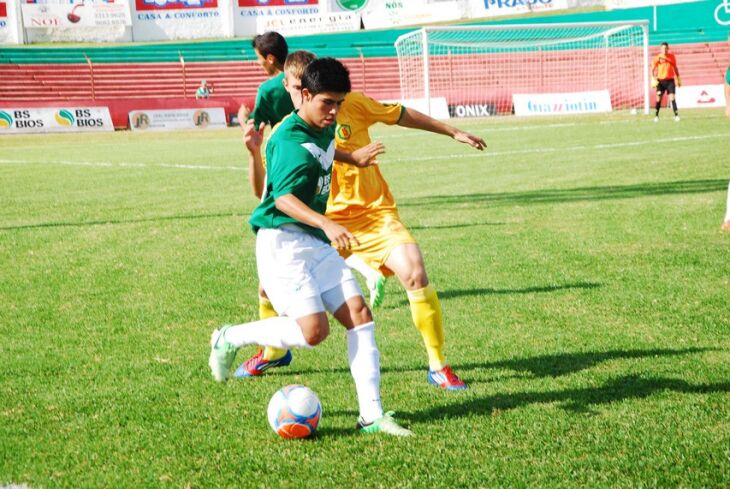 Gaúcho volta a campo na quarta diante do Palmeirense