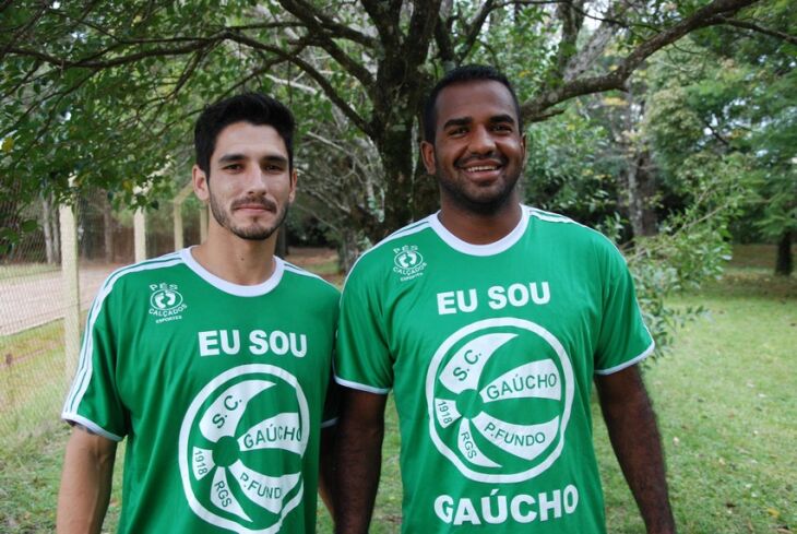 Adilson e Danilo: reforço no meio