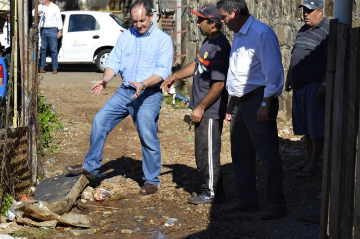 Prefeito Luciano esteve no local