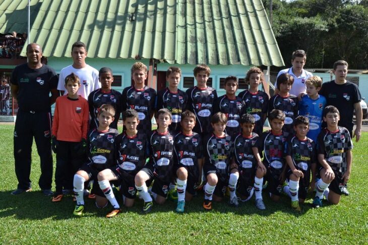 Time Sub-12 do Vila/Independente