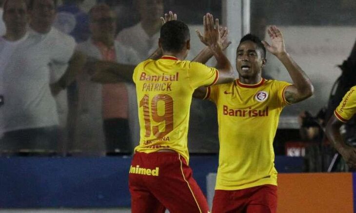 Jorge Henrique fez o gol colorado Crédito: 